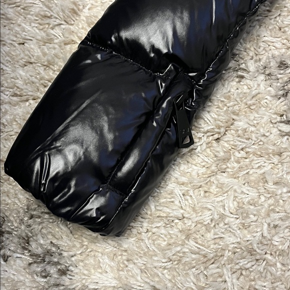 SAM. Long noho quilted down puffer coat. Size xs. Jet. Black. New with tags. - Picture 7 of 10